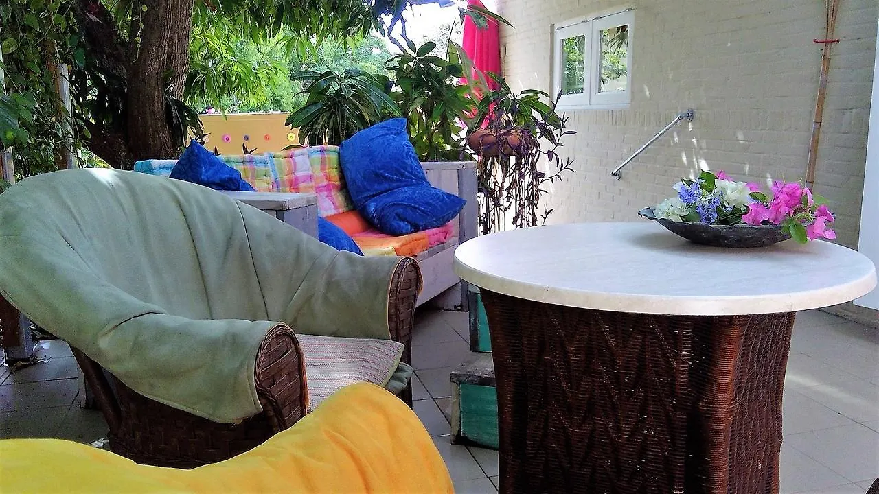 וילמסטאד Casa Mango Lodge
